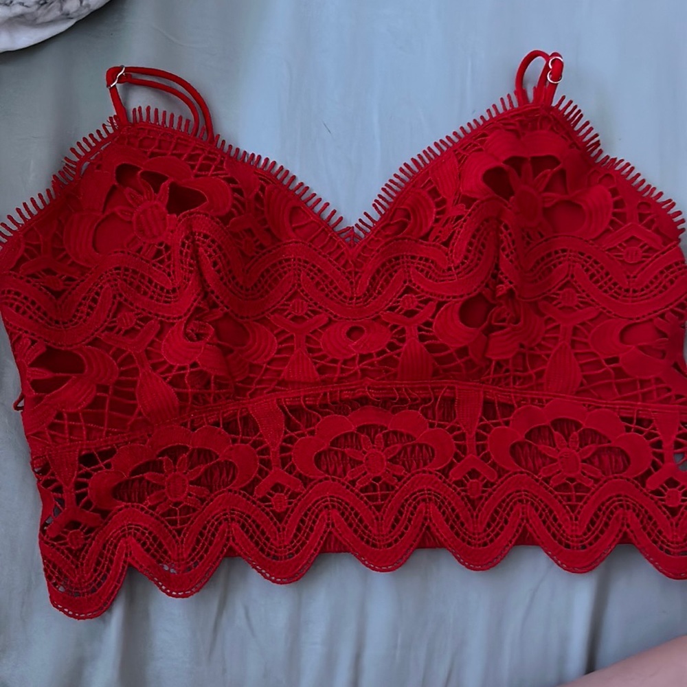 red tank lace